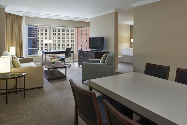 Room 90 of 145