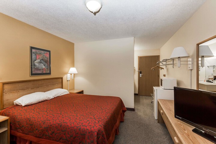 Room 18 of 21