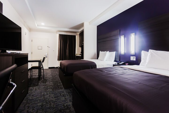 Room 56 of 69