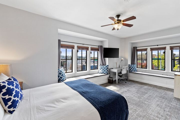 Room 16 of 68