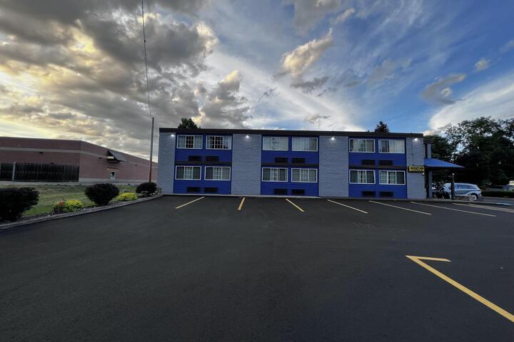 Budget Inn Bath