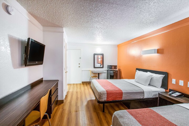 Room 20 of 30
