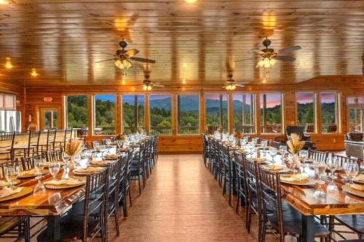 Foxwood Mansion Cabin