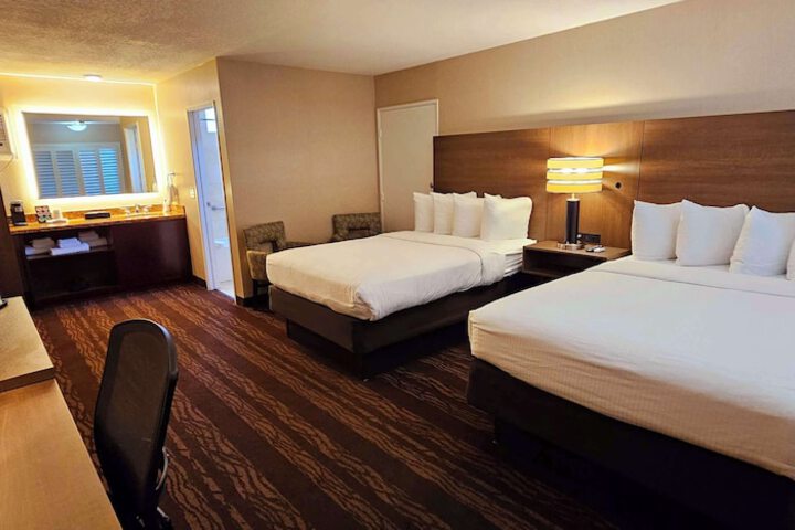 Room 30 of 54