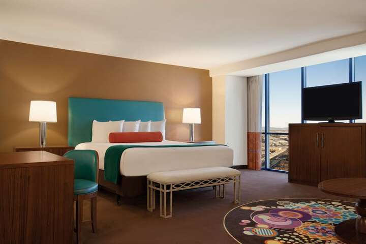 Room 78 of 134