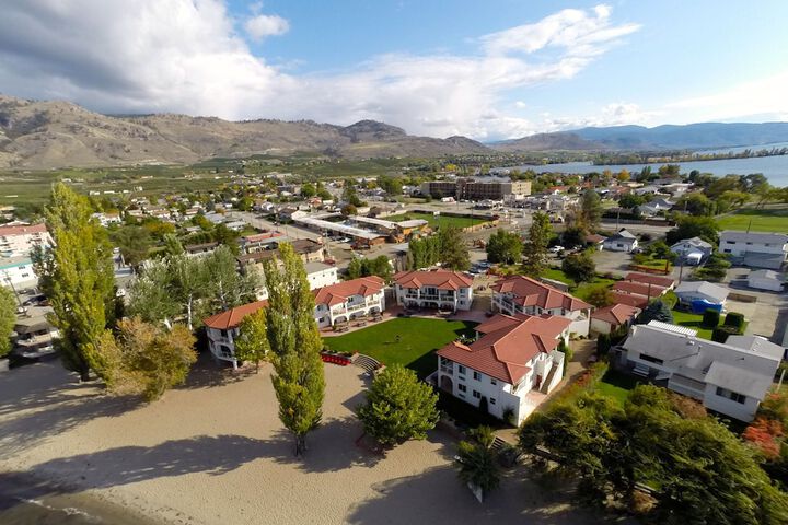 Sandy Beach Suites