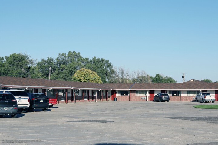 Raine Motel