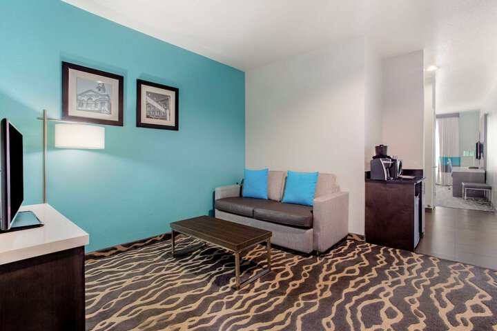 La Quinta Inn & Suites by Wyndham Northlake Fort Worth