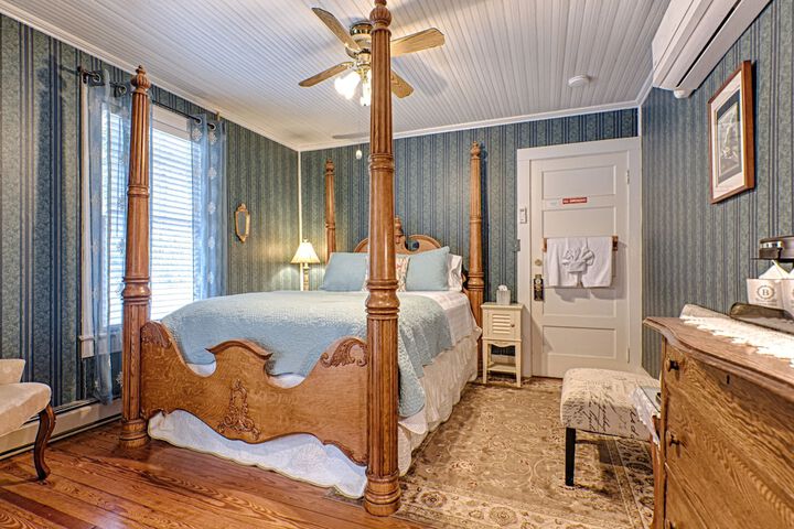 Broad River Inn