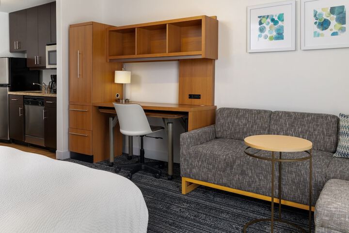 TownePlace Suites Erie