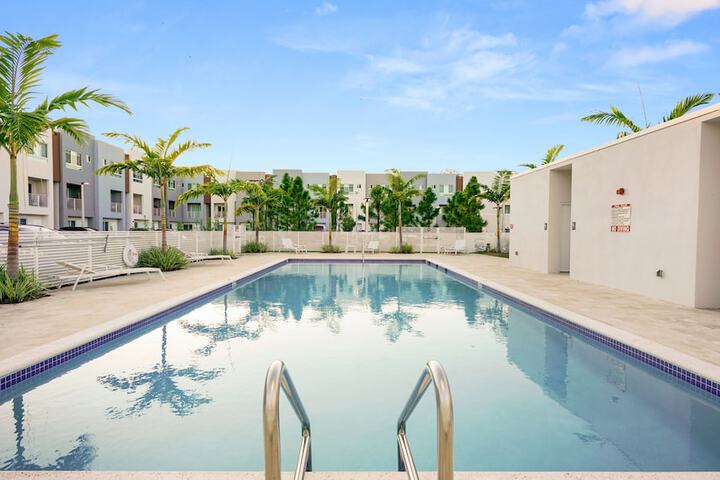 Lofts of Aventura
