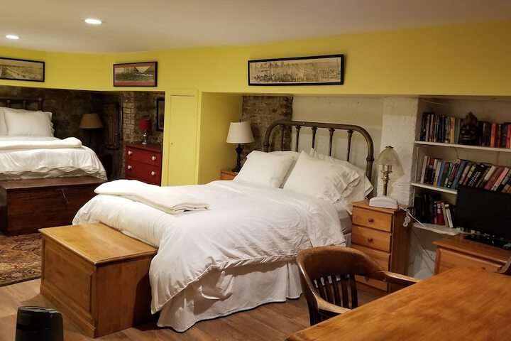 Room 58 of 238