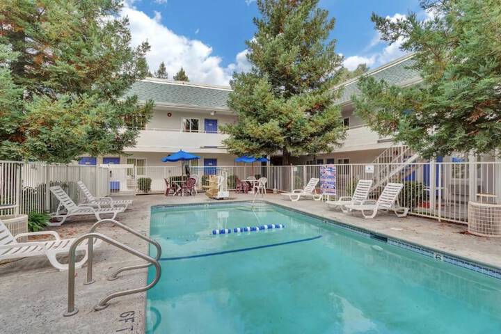 Pool 9 of 45