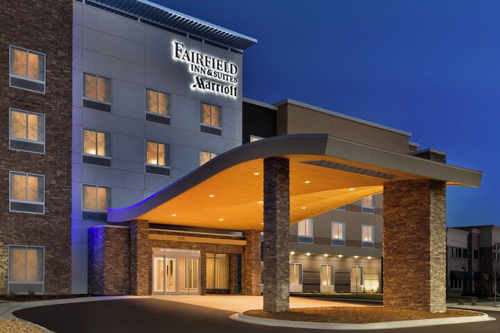 Hotel 2 of 27