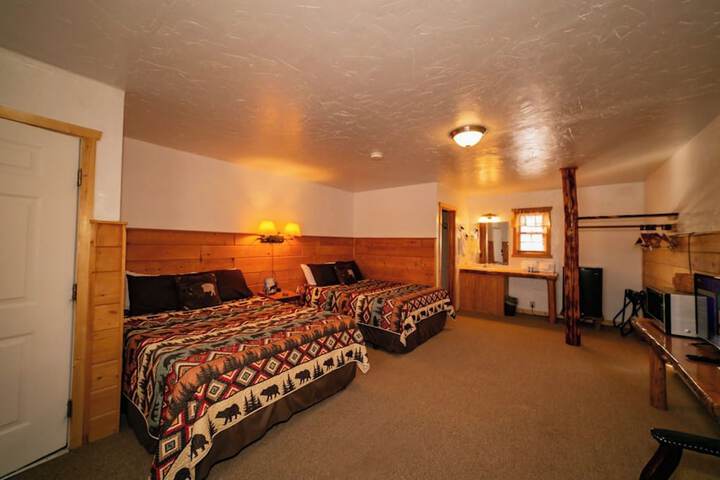 Room 121 of 153
