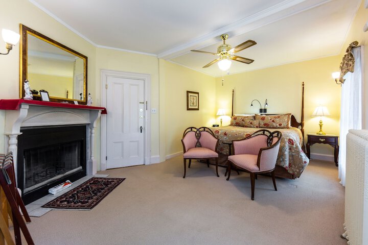 Room 14 of 41