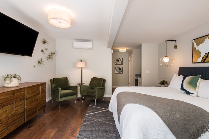 Room 29 of 68