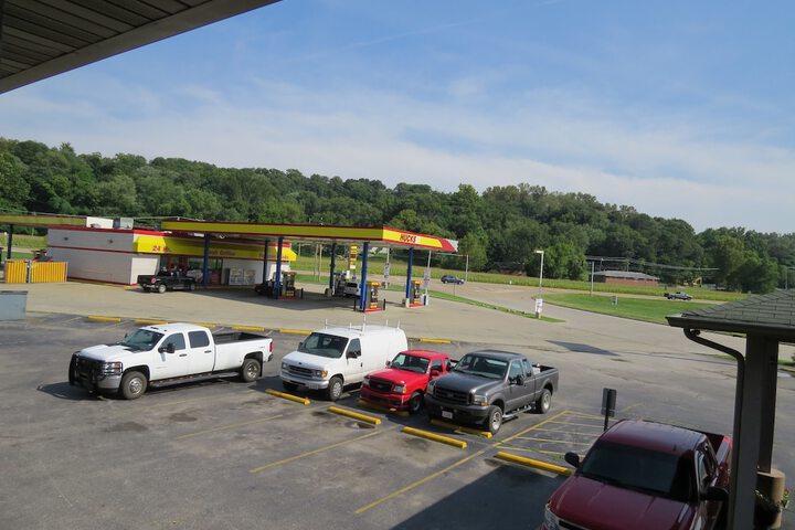 First Western Inn Caseyville