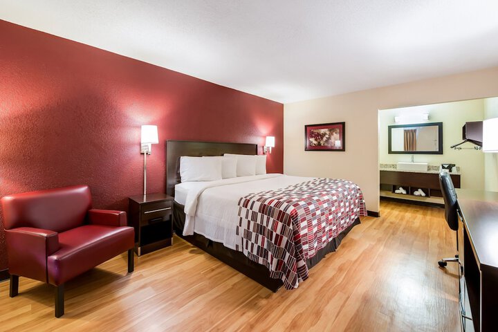 Room 26 of 29