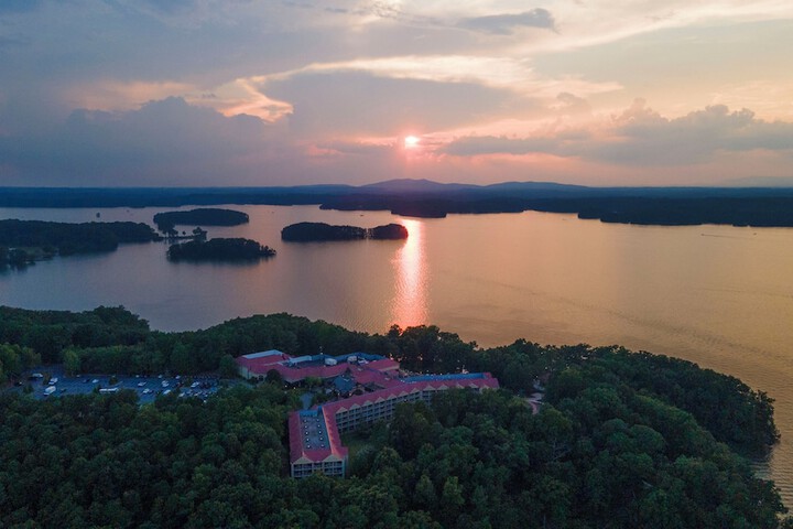 Lanier Islands Resort