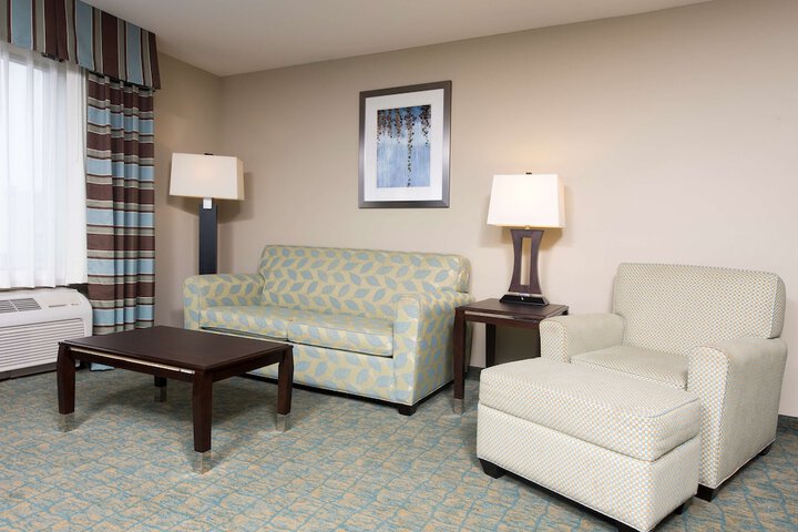 Room 16 of 33