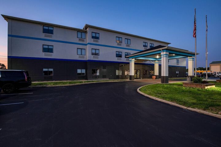 Days Inn by Wyndham Collinsville / St. Louis