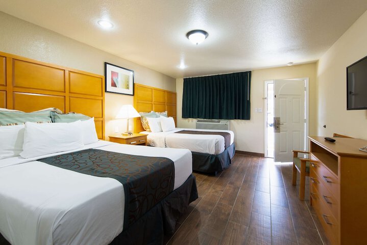 Room 21 of 29