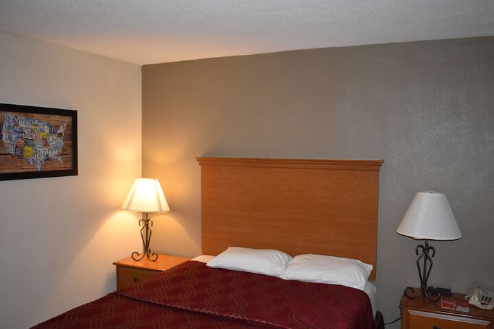 Room 26 of 35