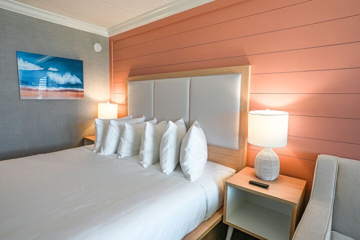 Spray Beach Oceanfront Hotel