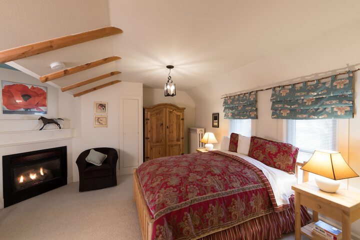 Room 20 of 49