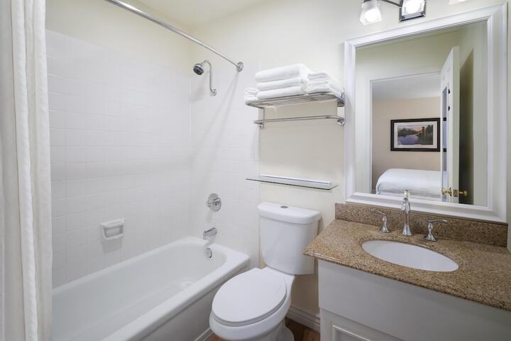 Best Western Country Lane Inn