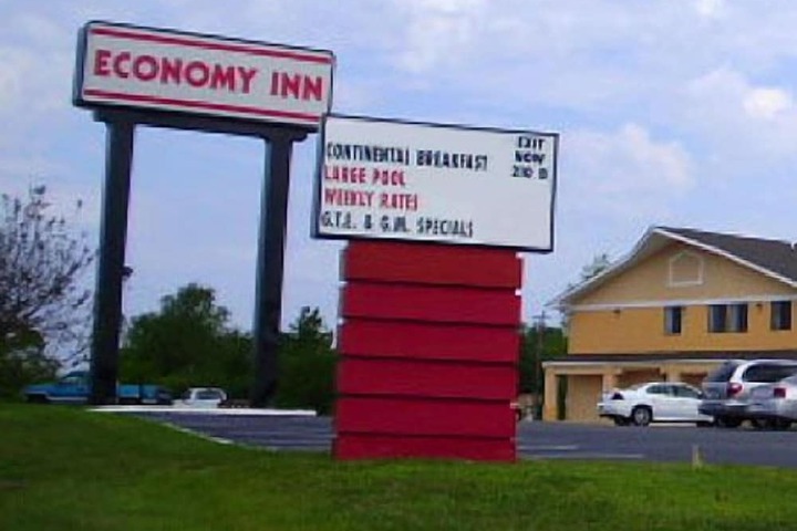 Hotel 10 of 39