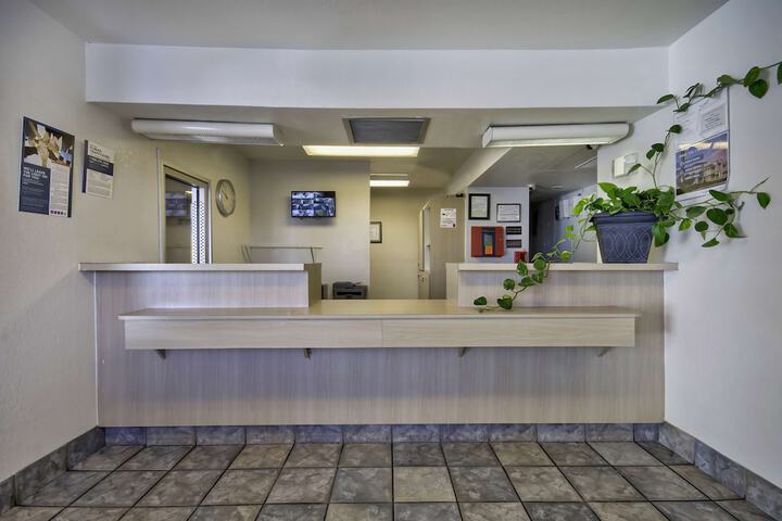 Hotel Interior 12 of 43