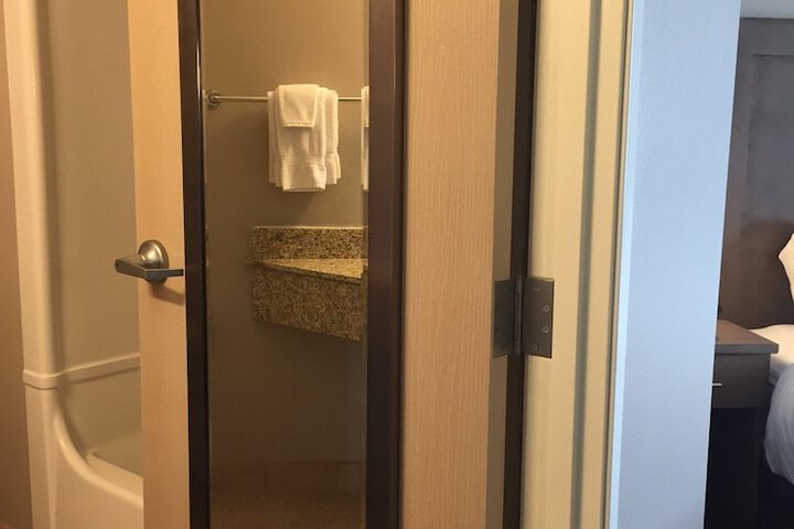 Room 31 of 54