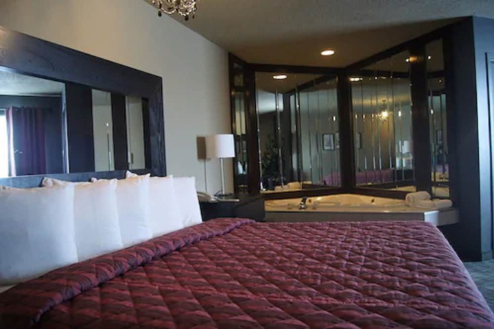 Room 41 of 59