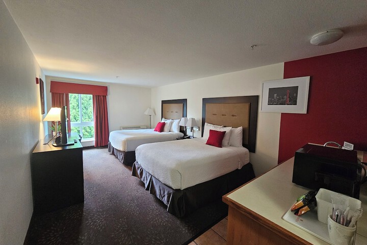 Room 11 of 15