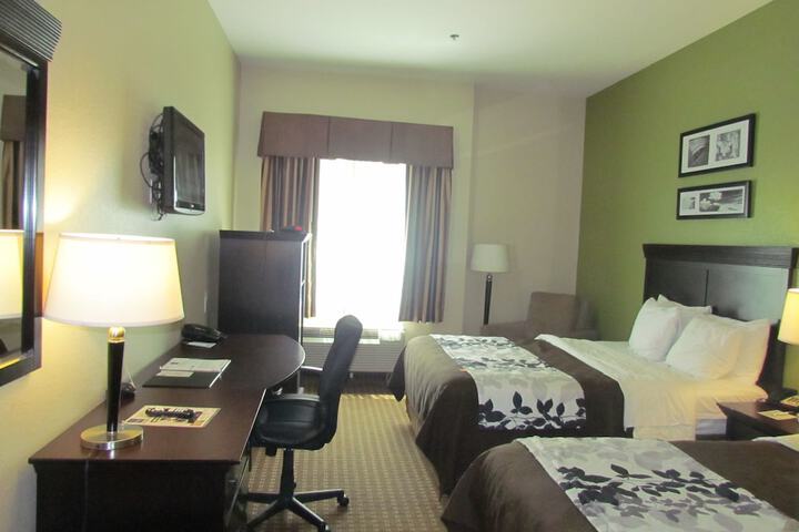 Room 59 of 103