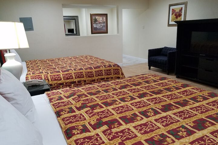 Room 16 of 22