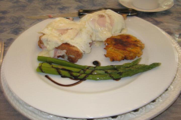 Riverside Gables Bed and Breakfast