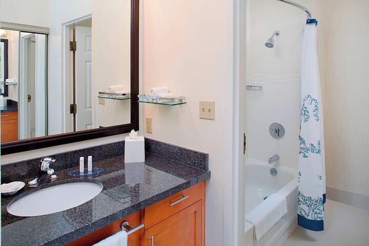 Room 32 of 52