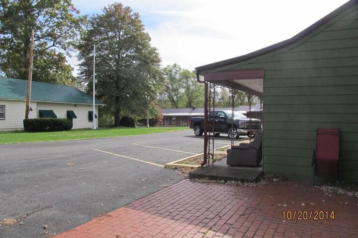 Property Grounds 50 of 59