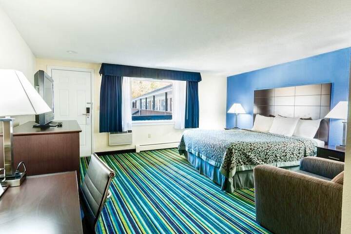 Beacon Inn and Suites