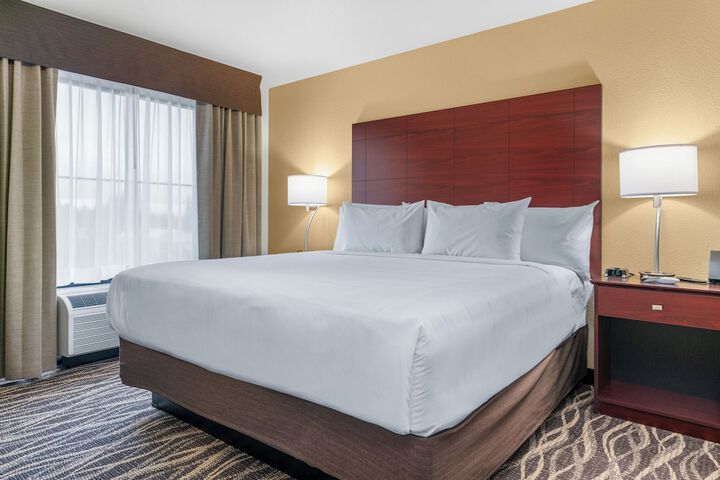 Cobblestone Hotel & Suites - Lynden