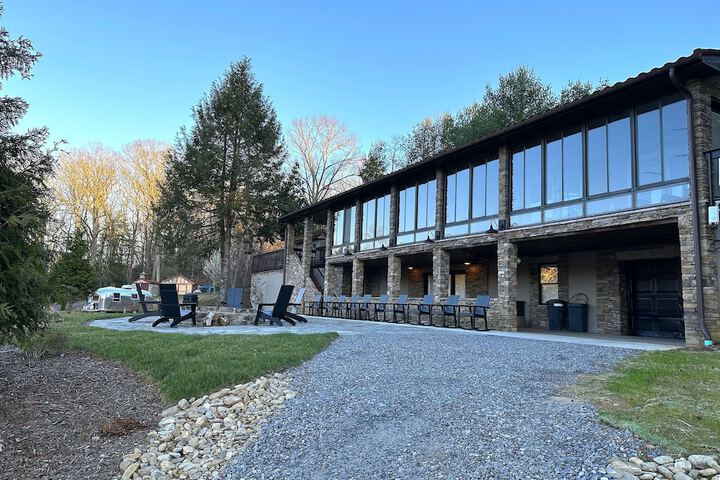 Asheville River Cabins