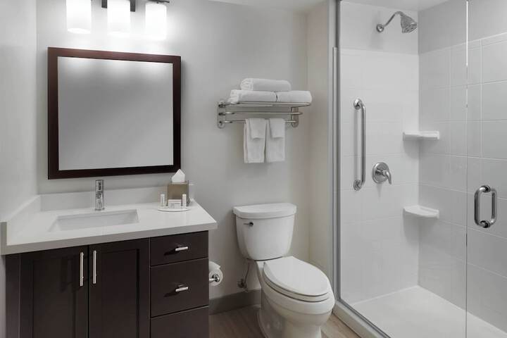 Room 14 of 26