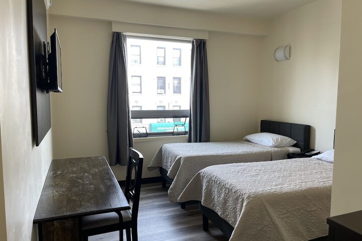 Room 17 of 17