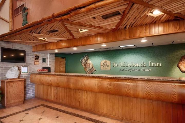 Best Western Plus Saddleback Inn & Conference Center