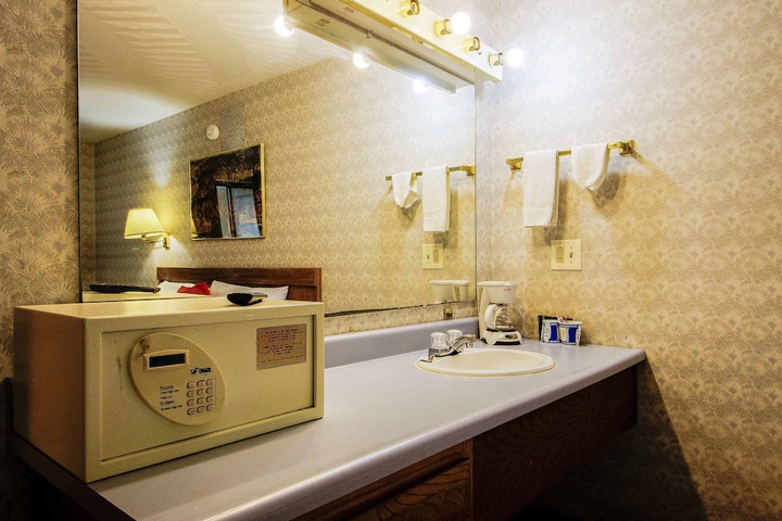 Room 20 of 41
