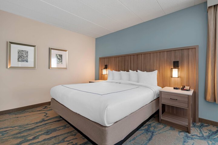 Heidel House Hotel and Conference Center an Ascend Collection Hotel