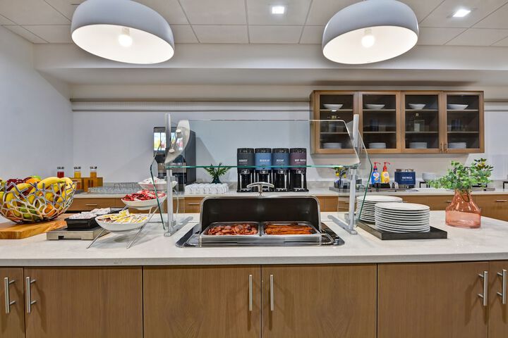 Homewood Suites by Hilton Chula Vista-Eastlake
